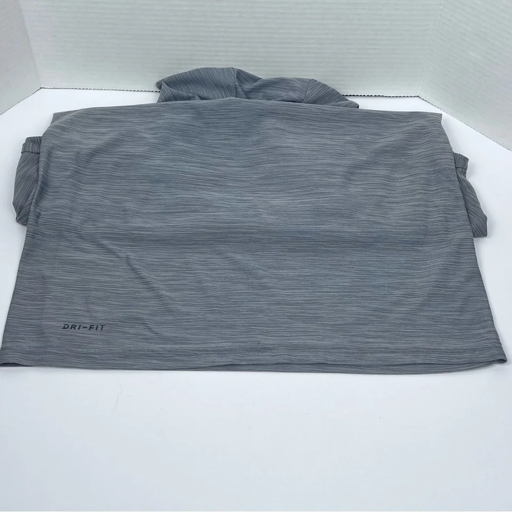 Nike Men's Dri-Fit Breathe Gray Long Sleeve Training Hoodie 832862 Size S; Gym